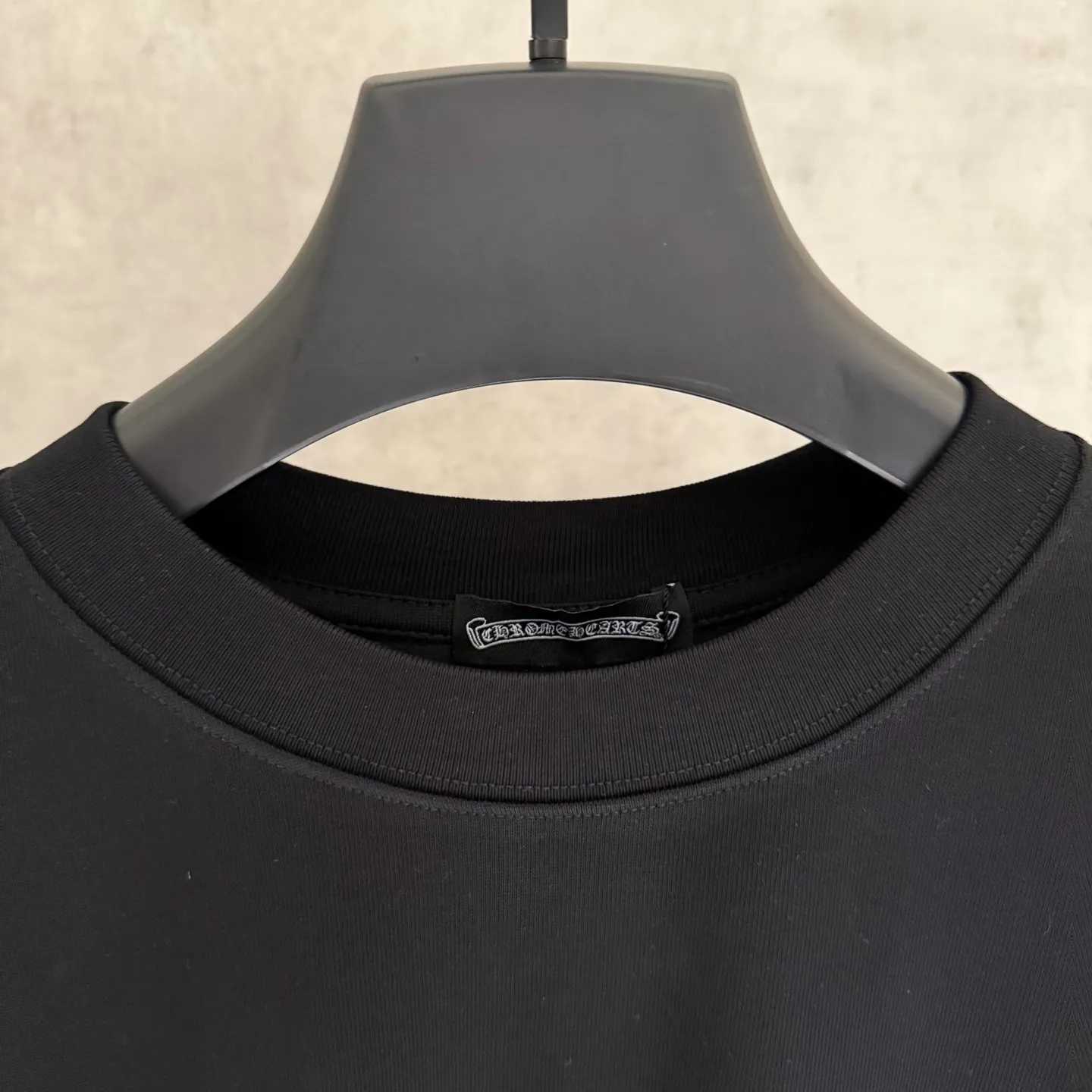 🅿️350 [Strict quality control] CH Croixin's new long-sleeved sweatshirt T-shirt. Heavy 420g double yarn fabric. Beaded on the front. Wash the whole garment twice. Frayed and torn on all four sides. Heavy fabric. The neckline is made of icy Salona. Loose fit. Deep, wide and stylish. No deformation or shrinkage. Color: 3 colors, black, white and gray. Size: M-2xl